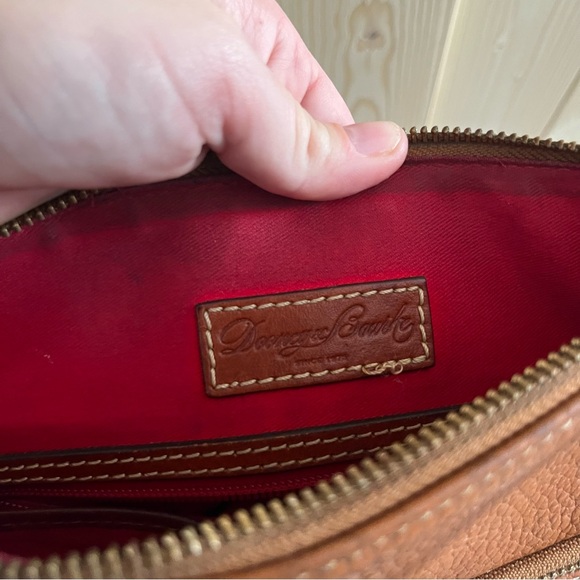 Dooney & Bourke Men's Brown Leather Crossbody Bag - Picture 11 of 12